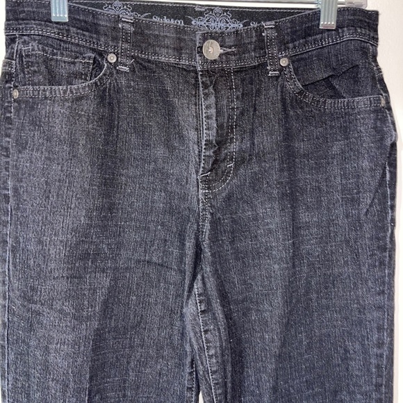 Jeans - Picture 2 of 7